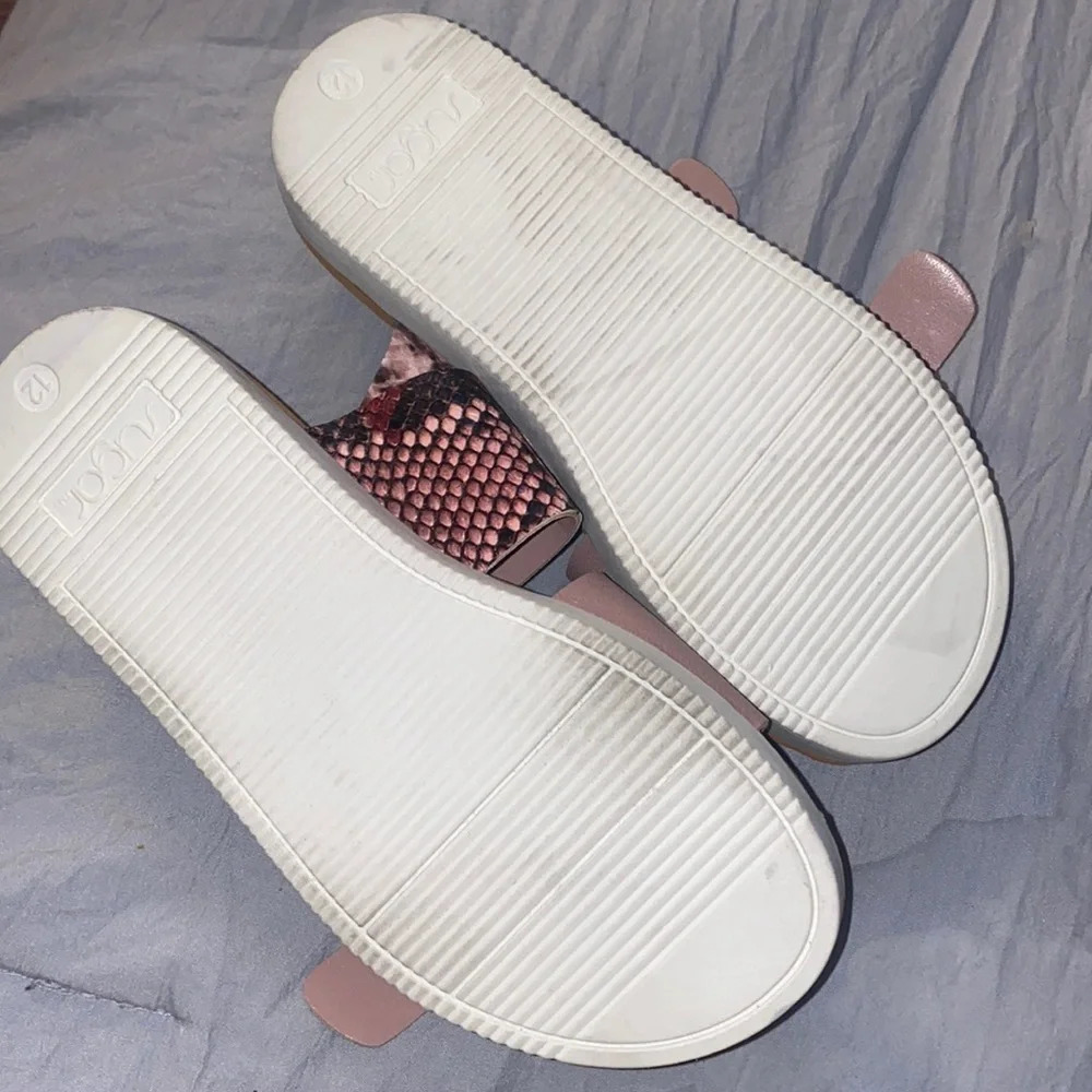 Girls Birkenstock style sandals by Sugar - Picture 2 of 2